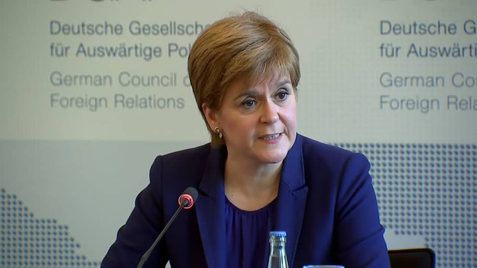 Video: Schottische Ministerpräsidentin droht mit neuem Unabhängigkeitsreferendum