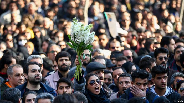 Iran | Trauerfeier | Flugzeug | Abschuss (ISNA)