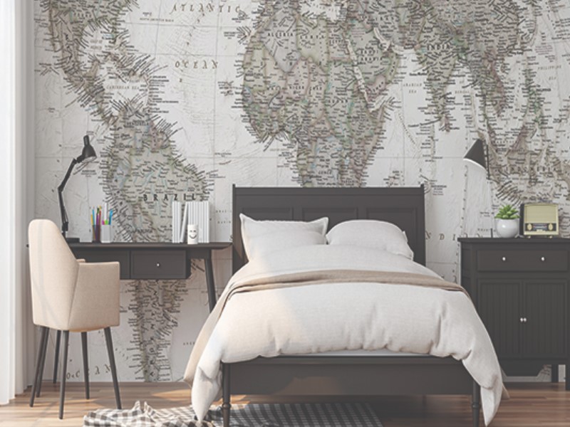 Zimmer mit Weltkarte Wand 